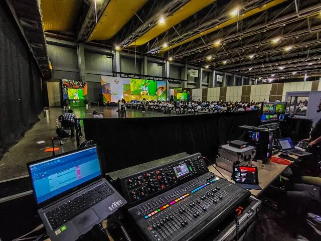 Control técnico y producción audiovisual para eventos de Activa 360 Group