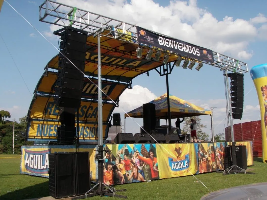 Montaje de escenario para eventos de Activa 360 Group